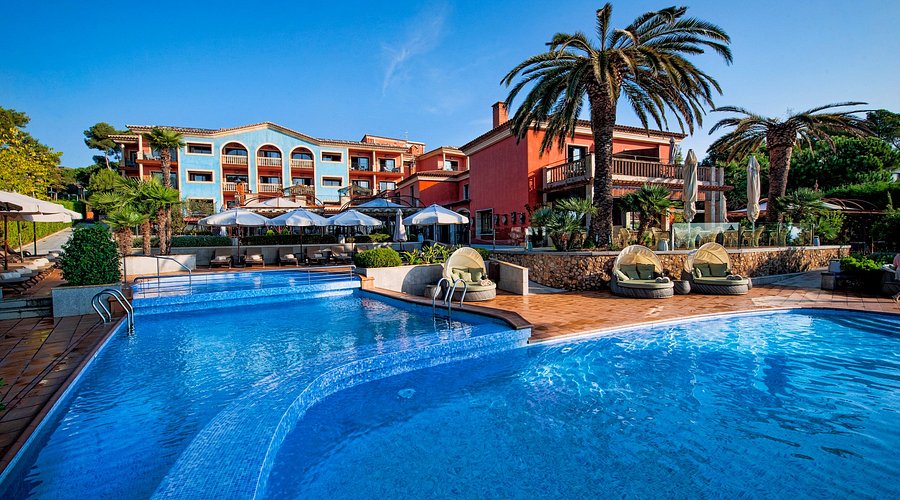 hotel adults only Cala del Pi en la Costa Brava